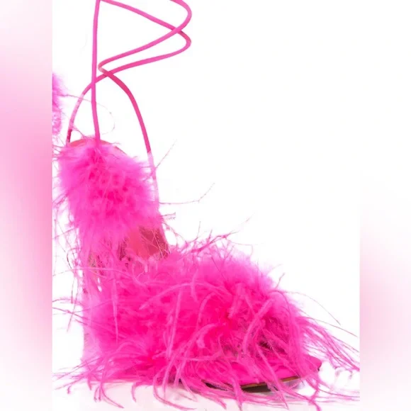 NEW AZALEA WANG “I’m That Girl” Feather Sandal In Fuchsia. Worn Once- Photoshoot - Picture 9 of 10